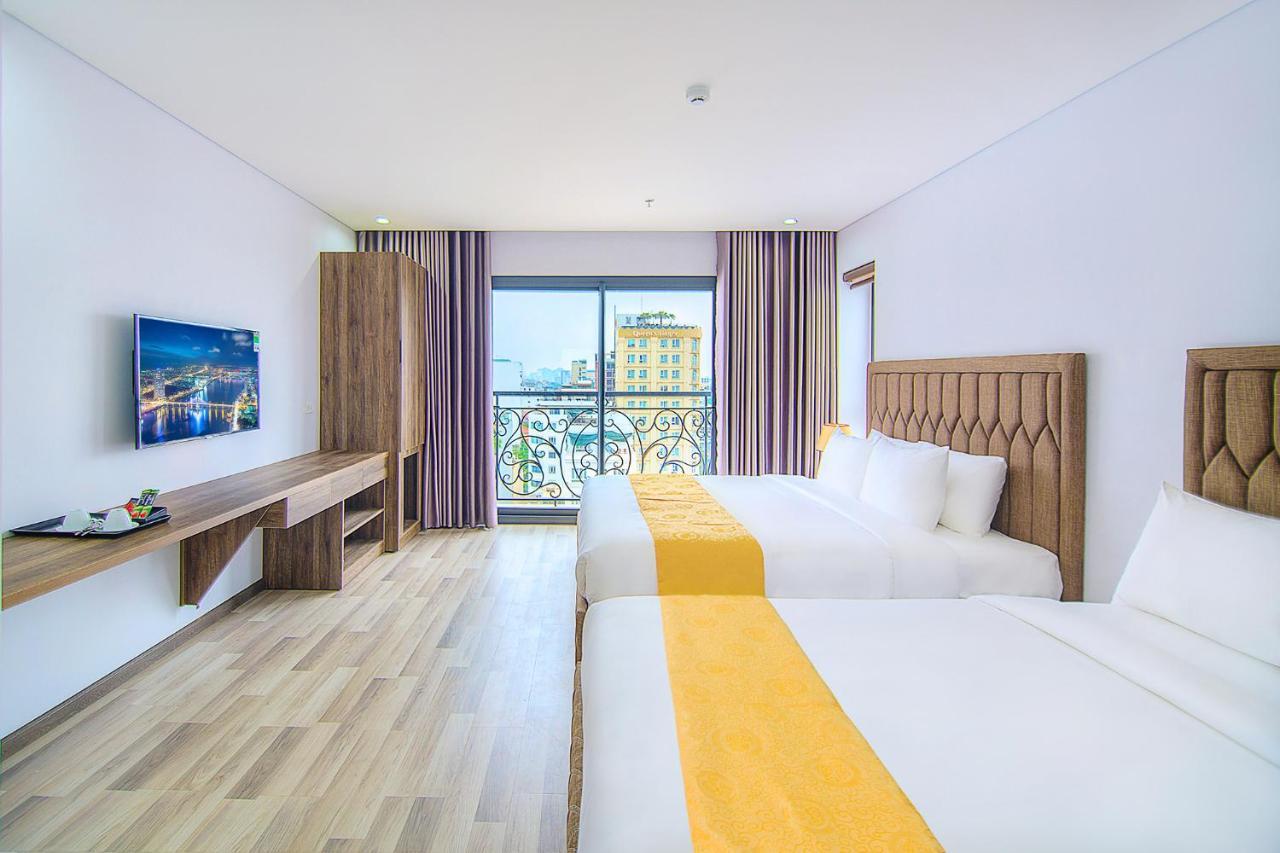Sea Light Hotel Дананг Екстериор снимка