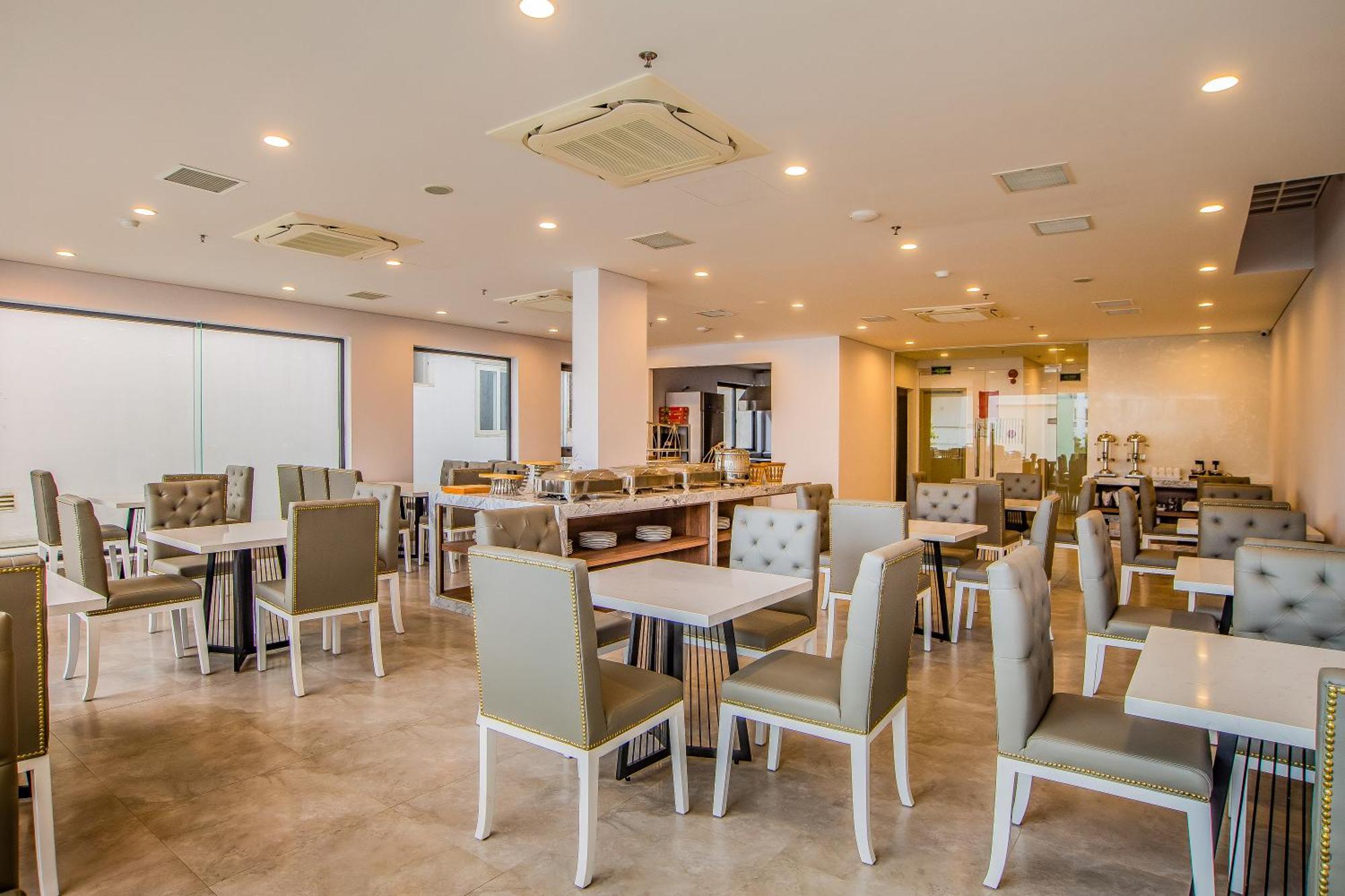 Sea Light Hotel Дананг Екстериор снимка