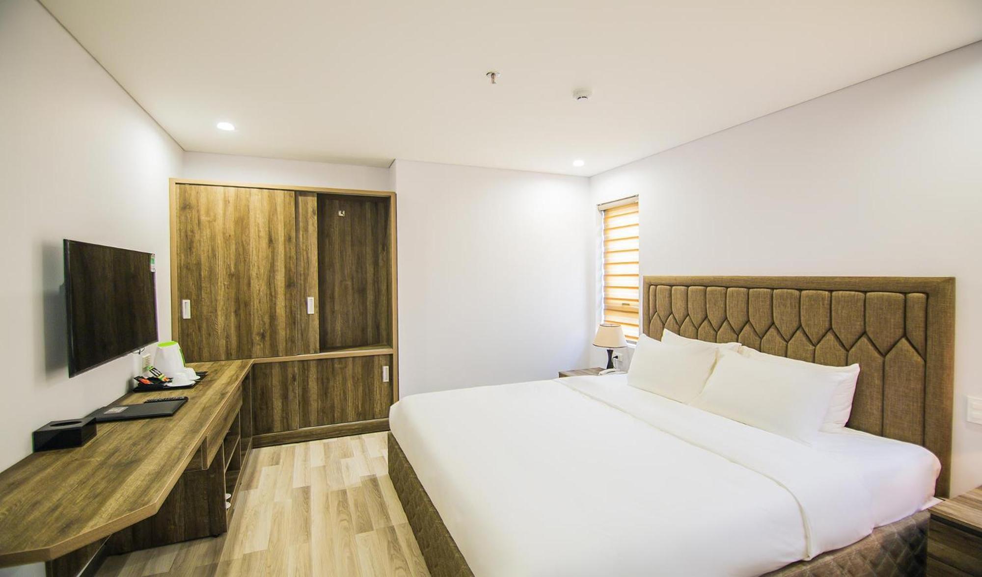 Sea Light Hotel Дананг Екстериор снимка